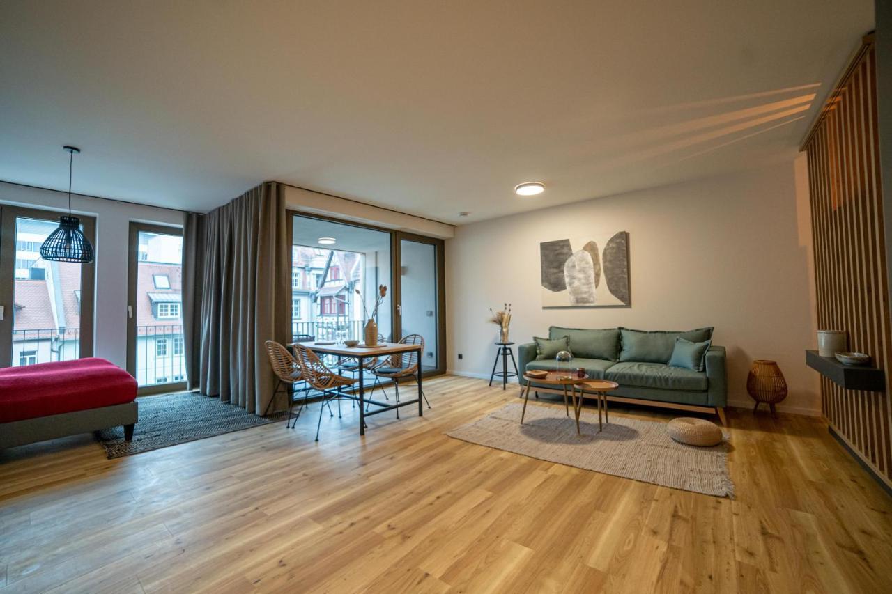 Full House Premium Apartments Jena Esterno foto