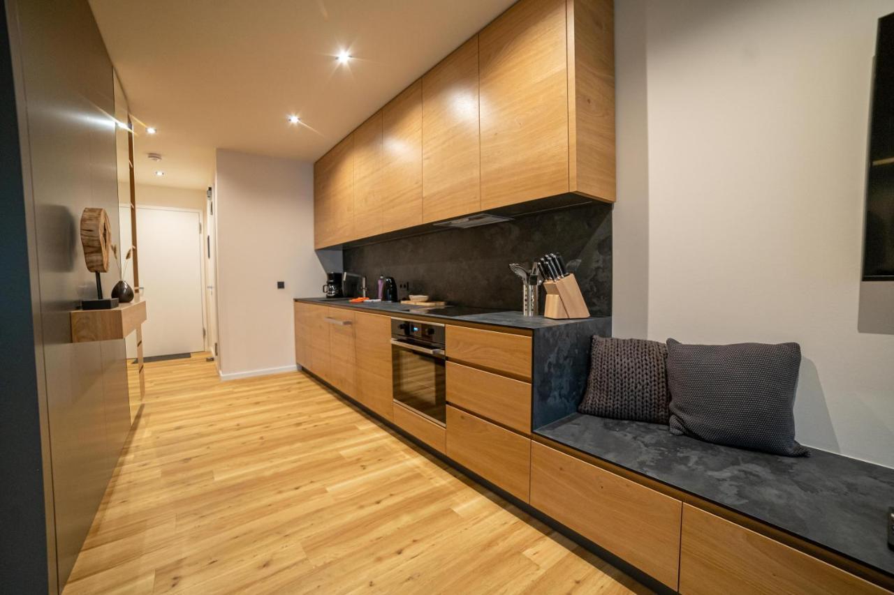 Full House Premium Apartments Jena Esterno foto